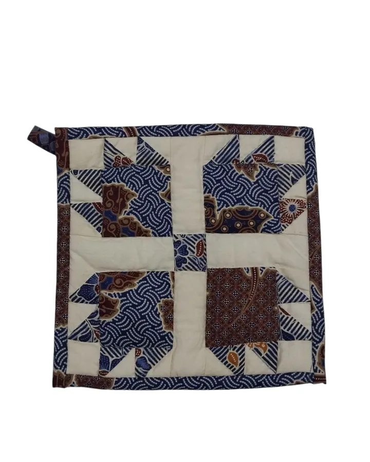 Pot holder kaki beruang