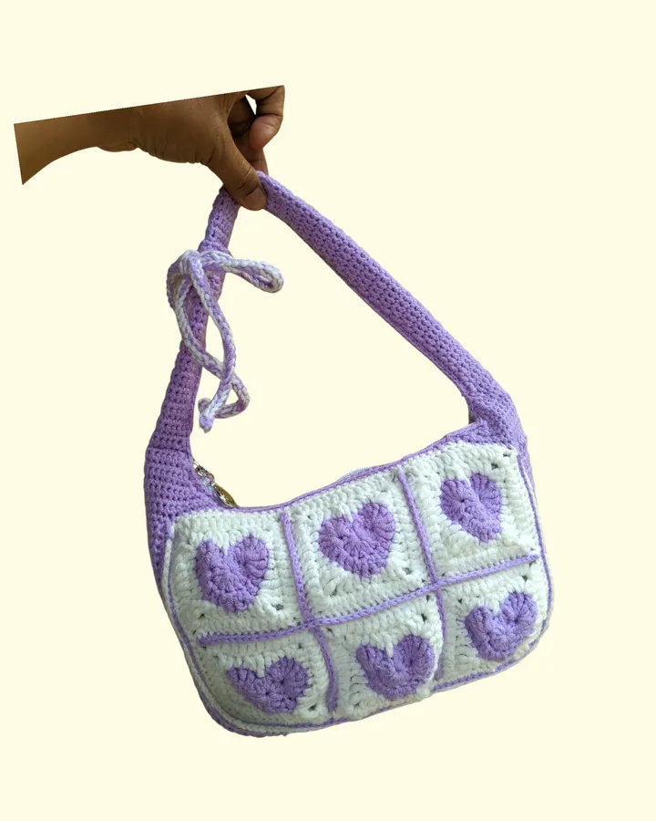 Tas Tangan Rajut Love Ungu