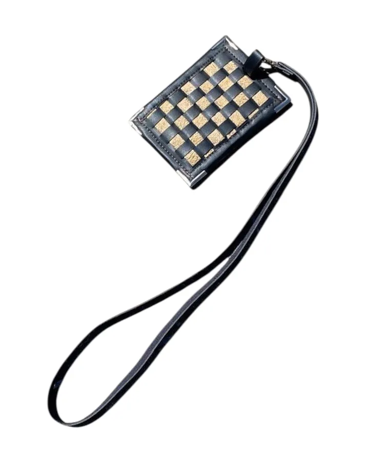 card holder sabut kelapa