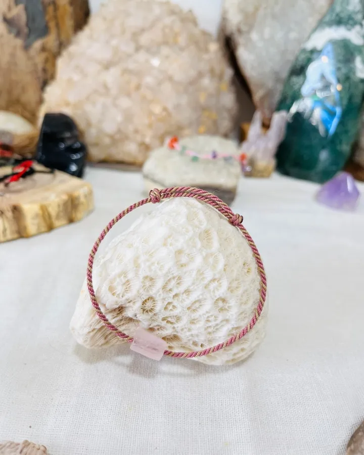 Gelang Tali Adjustable Elegan Rose Quartz